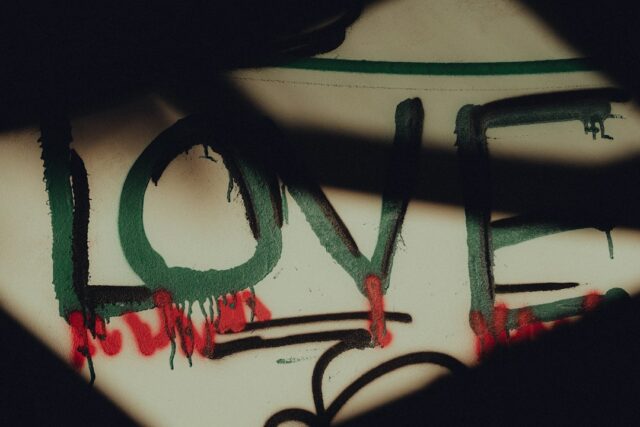 Photo love in cinema analysis
