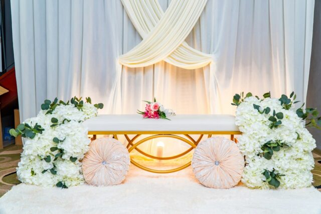 Photo romantic stage design